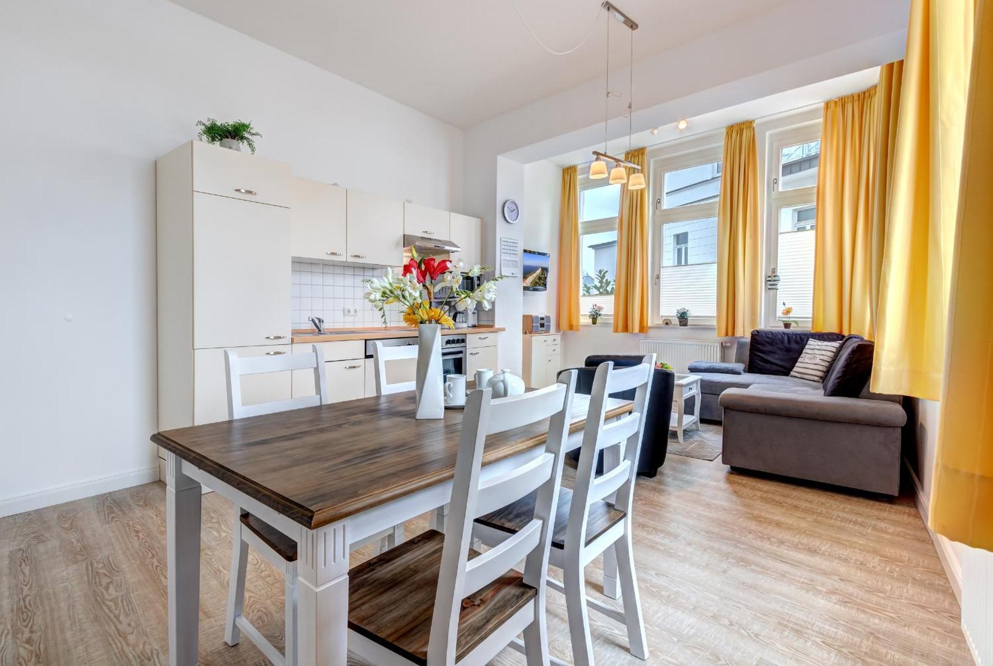 Haus Meerblick - 10 Heringsdorf  Exteriör bild