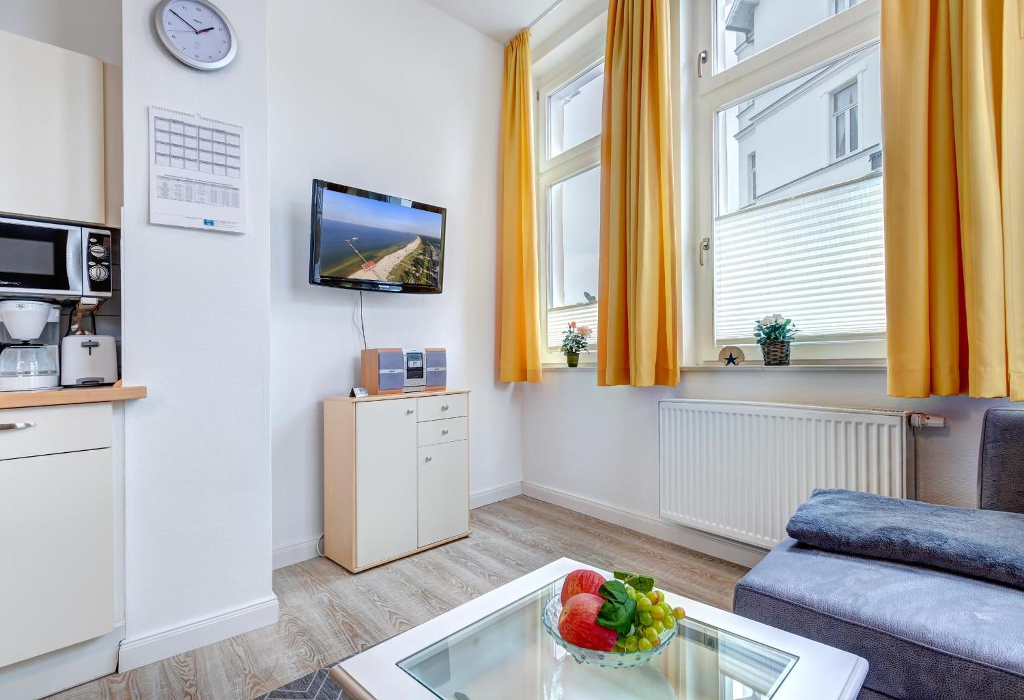 Haus Meerblick - 10 Heringsdorf  Exteriör bild